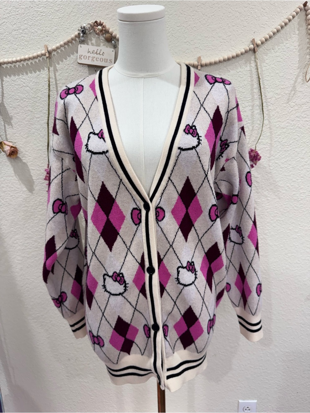 HELLO KITTY, Adorable Forever 21 Cream and Pink Argyle V-Neck Cardigan
